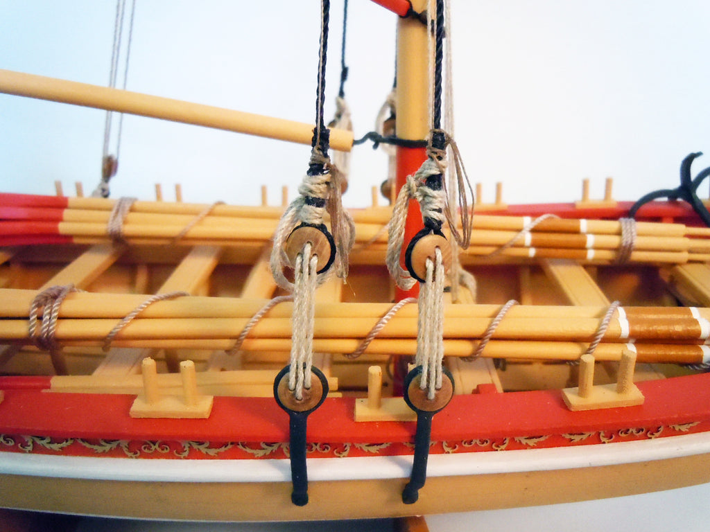 18TH CENTURY ARMED LONGBOAT