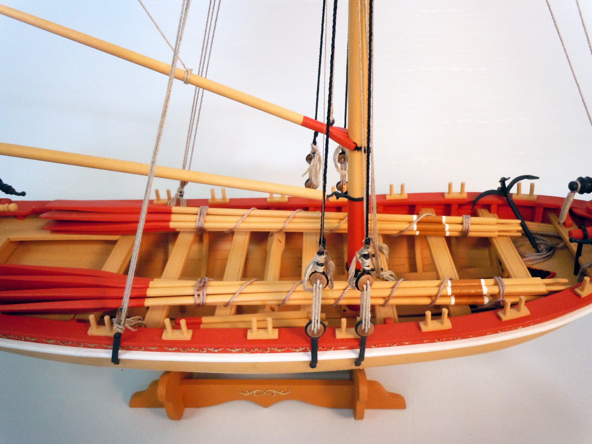18TH CENTURY ARMED LONGBOAT