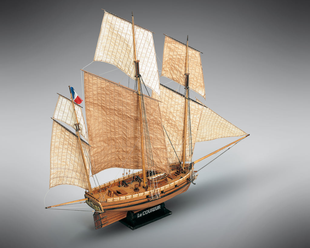 MV38 LE COUREUR