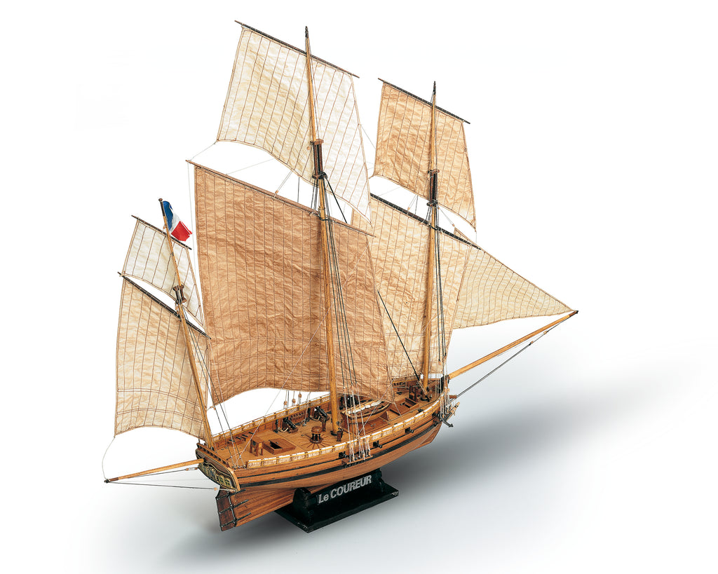 MV38 LE COUREUR