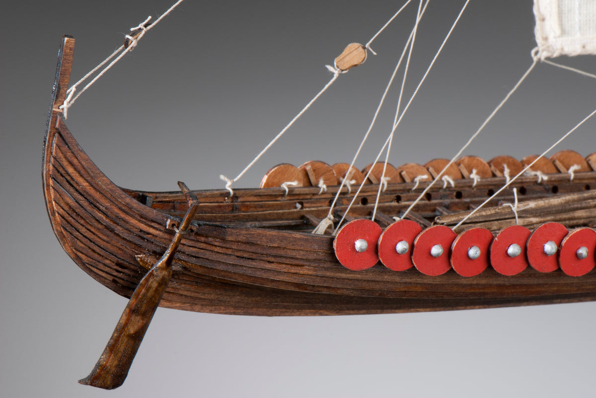 Viking Longship 1/72